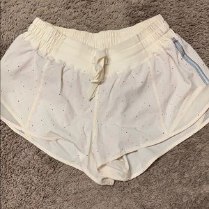 Lululemon Hottie Hot Shorts
